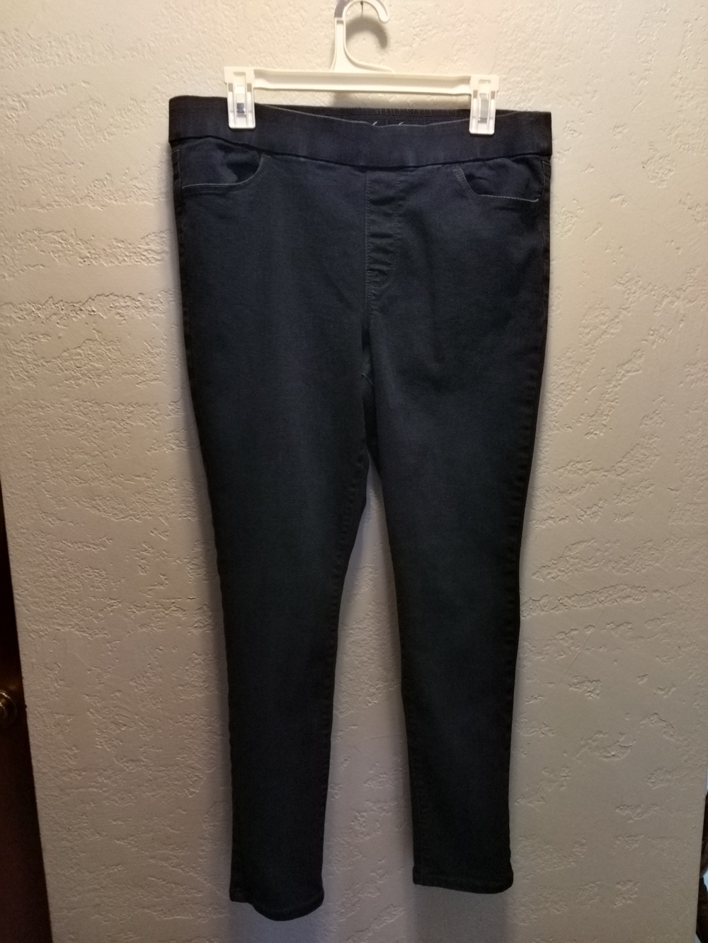 Gloria Vanderbilt Skinny Jeans in Dark Navy Blue
